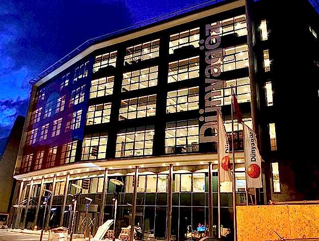 DÜNYA GÖZ HASTANELERİ İZMİR